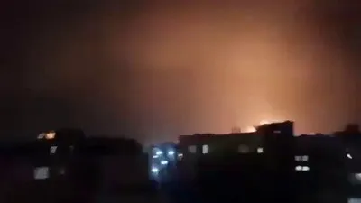 @Babak Taghvaee - The Crisis Watch: BREAKING: Last night, the IRGC Aerospace Force launched two hypersonic ballistic missiles at Israel from Bidkaneh near Tehran, the capital of Iran. One of the missiles failed shortly after launch, whi