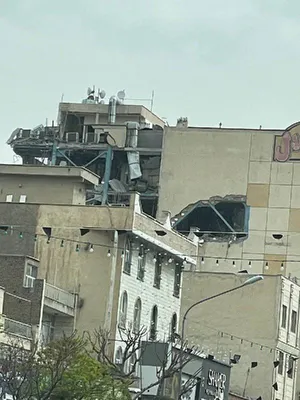 @Shin: 0140Z
Airstrike on Jalal building in Piruzi street, 
Targeted assassination as per @Mamlekate 
(coords 35.69258, 51.484418)

Eastern Tehran, #Tehran Province, #Iran
