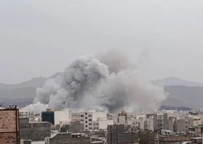 @Babak Taghvaee - The Crisis Watch: BREAKING: Joint Israeli and U.S. airstrikes targeted multiple locations in Isfahan, Iran between approximately 15:26 and 15:x33 local time today, with a concentration of strikes around military and se