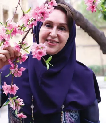 @𝐍𝐢𝐨𝐡 𝐁𝐞𝐫𝐠 🇮🇷 ✡︎: The IRGC invaded the orphan rehab clinic belonging to Dr. Zahra Hojjat, Director of Hamdam Rehabilitation Institute in Mashhad.

They wanted to station 50 islamic terrorists in her building. She refus