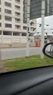 @🇮🇷LiveIranNews🇮🇱: 🚨 Fresh details from the attack on Bandar Abbas and the killing of the IRGC Navy commander/New images received from the targeted building on University Street 16 in Bandar Abbas show that the explosi