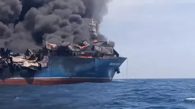 @Visegrád 24: BREAKING:

Iran attacked a container ship, sailing under the flag of the Marshall Islands, attempting to pass through the Strait of Hormuz.

Earlier, the Islamic regime said the strait had been opened