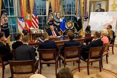 @Open Source Intel: Trump threatened to halt U.S. weapons supplies to Ukraine to pressure Europe into joining a “coalition of the willing” to reopen the Strait of Hormuz. - FT