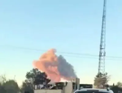 @Babak Taghvaee - The Crisis Watch: BREAKING: Shahin Shahr, near Isfahan, was struck by a powerful Israeli airstrike at approximately 18:00 local time on Wednesday, April 1. Reports describe a very heavy explosion, likely targeting faci