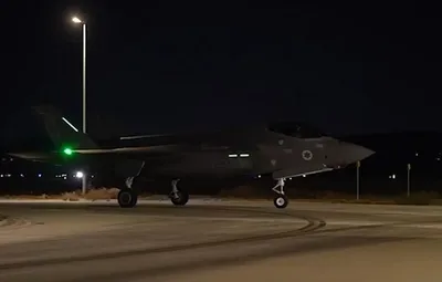 @Babak Taghvaee - The Crisis Watch: BREAKING: Despite announcements by the United States and the Islamic regime of Iran regarding a ceasefire deal brokered with the help of Pakistan, the situation is escalating as the Israeli Air Force 