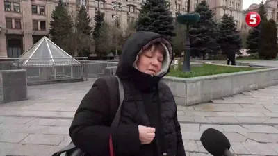 @Visegrád 24: “These are all empty words. What kind of ceasefire is that?" 

Ukrainians react to Putin’s announcement of an Easter ceasefire.

Source: @5channel