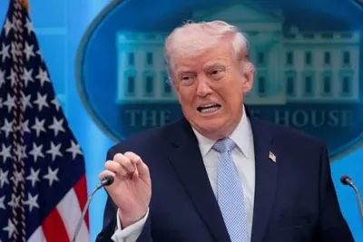 @Open Source Intel: Trump warns of military strikes if Iran talks fail, says U.S. warships are being rearmed with advanced weapons. Negotiations in Islamabad led by VP Vance aim to secure a deal after the ceasefire. Key 