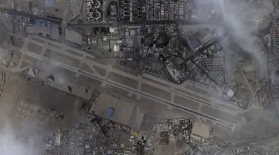 @Babak Taghvaee - The Crisis Watch: BREAKING: The last two flyable transport aircraft of the Iranian Air Force—a C-130E and a C-130H Hercules—have been flown to Pakistan to protect them from incoming Israeli and U.S. airstrikes. 

Due t