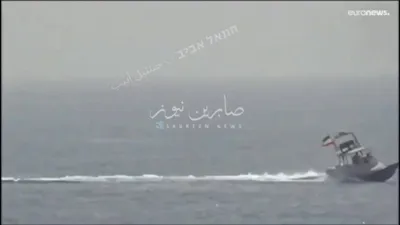 @Eli Afriat 🇮🇱: The "Tzabrin News" channel, which is identified with the Shiite militias in Iraq, claims to have footage showing an Iranian speedboat approaching an American destroyer in the Strait of Hormuz area.