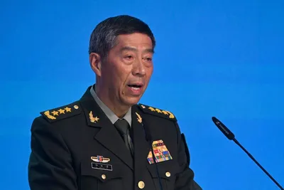 @Open Source Intel: Chinese Defense Minister Admiral Dong Jun in a message to the Trump Admin and to the U.S. Navy: 

“Our ships are moving in and out of the waters of the Strait of Hormuz. We have trade and energy agree