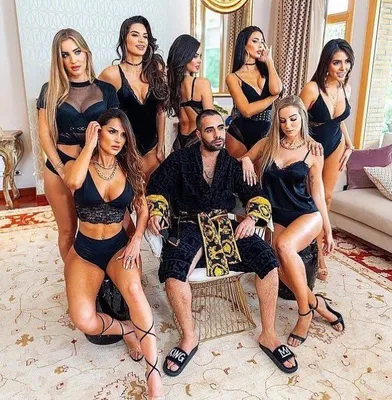 @𝐍𝐢𝐨𝐡 𝐁𝐞𝐫𝐠 🇮🇷 ✡︎: Westerners, please familiarise yourself with the Persian term 'aghazadeh'.

Why? Because they live all around you.

Aghazadehs are the children of islamic regime figures, mullahs, IRGC commanders and 