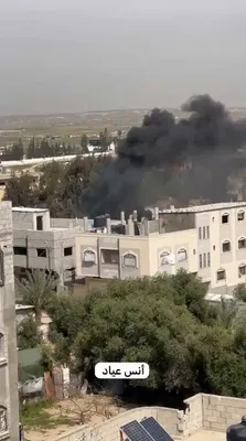 @🇮🇷LiveIranNews🇮🇱: ⚡🇮🇱🇵🇸حمله هوایی ارتش اسرائیل به منطقه النصیرات در مرکز غزه مواضع گروه تروریستی حماس/گزارش‌ها حاکی است ارتش اسرائیل منطقه النصیرات در مرکز نوار غزه را هدف حمله هوایی قرار داده است.