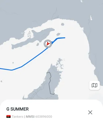 @Babak Taghvaee - The Crisis Watch: BREAKING: The Strait of Hormuz remains closed. The IRGC Navy has just forced two additional oil tankers to change course and return to the Persian Gulf, preventing them from passing through the strait