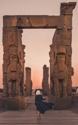 @𝐍𝐢𝐨𝐡 𝐁𝐞𝐫𝐠 🇮🇷 ✡︎: Your reminder that the islamic regime and Sadegh Khalkhali were moments away from bulldozing Persepolis in the early 1980s.

Collective public rage was the only thing that made them back off.

Do not 