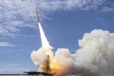 @Visegrád 24: Bloomberg reports that U.S. Central Command has requested deployment of the Army’s Long-Range Hypersonic Weapon (LRHW), known as Dark Eagle, to the Middle East for possible use against Iran. 

Dark Ea