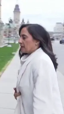 @🇮🇷LiveIranNews🇮🇱: ⚡🇨🇦🦀حمایت رسمی کانادا از مردم ایران و تأکید بر تروریستی بودن سپاه پاسداران/وزیر امور خارجه کانادا اعلام کرد این کشور هیچ‌گونه رابطه دیپلماتیکی با رژیم تروریستی جمهوری اسلامی ندارد و گروه تروریستی س