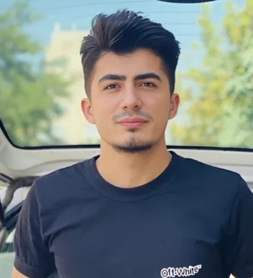 @Visegrád 24: The Islamic Regime in Iran hanged the 28-year-old barber Mehrab Abdollahzadeh today.

He was arrested in October 2022 for protesting after the Mahsa Amini’a killing.
