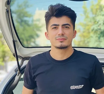 @Masih Alinejad 🏳️: Another life taken. Another young man hanged by Iran’s regime. Another family destroyed.

Mehrab Abdollahzadeh, 27, arrested during the Woman, Life, Freedom uprising, was tortured for over 40 days and
