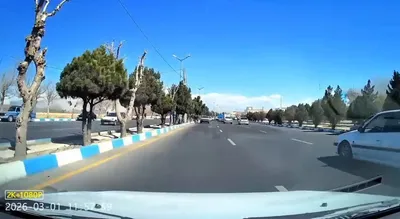 @Vahid Online: 'یکشنبه ۱۰ اسفند، March 1 '
ویدیوی دریافتی با شرح: 'انفجار حمله به سپاه کهنز #شهریار از دوربین ماشین. تازه تونستم به اینترنت وصل بشم.'
#Iran