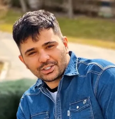در حال حاضر یک زندانی ناشناخته توسط جمهوری اسلامی کشته می‌شود. علیرضا خانی به دلیل جنایت وهمی تجسّع به اعدام محکوم شده و اخیراً منت轉譯成中文会有些困难，因为你提供的文本在结束时被截断了，导致无法完整翻译。不过，我可以尝试翻译已经给出的部分：

不要停止谈论伊朗
伊斯兰共和国即将处死另一名未知囚犯。阿里雷扎·哈尼因虚假间谍罪被判处死刑，并刚刚被转移

如果你能提供完整的信息，我可以给出更准确的翻译。