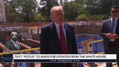 @✡︎𝐋𝐢𝐯𝐞𝐈𝐫𝐚𝐧𝐍𝐞𝐰𝐬🇮🇷🇮🇱: ⚡🇺🇸🦀پرزیدنت ترامپ: تنگه هرمز متعلق به رژیم تروریستی جمهوری اسلامی نیست/پرزیدنت ترامپ در اظهاراتی تازه تاکید کرد تنگه هرمز آبراهی بین‌المللی است و رژیم تروریستی جمهوری اسلامی مالک آن نیست.
رئیس‌جمهو
