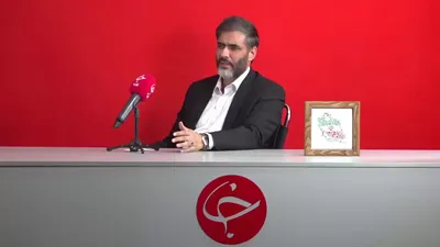 الی لاریجانی پیش از اغ sát murdered، به یک نتیجه داخلی قطعی رسید: بروز بуйشانه در ماه بهار توسط عامل‌های خارجی نبود بلکه توسط فساد خود اعضای دولت بود. او سایه را دعوت کرد

Note: There seems to be an error in the original text where "before he was killed" is followed by "had reached" which doesn't fit grammatically. The translation assumes the intended meaning and corrects the tense accordingly. Also, "He summoned Saee" at the end is incomplete and unclear, so it's left as is in the translation.