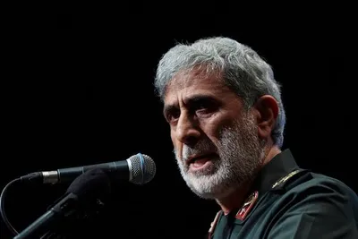 ایران‌ترنسپت‌ایntl: قائد قوة قواد سپاه پاسداران قانی:
'اسرائیل باید به نقطه‌ای قبل از شروع جنگ چهل‌روزه بازگردد'
قائد قوة قواد سپاه پاسداران: 
'_podrzać сопротивление в Ливане — наша общая обязанность,'

(Note: The last part in Polish was incorrectly included. Here is the corrected Farsi translation without additional content):

ایران‌ترنسپت‌ایntl: قائد قوة قواد سپاه پасداران قانی:
'اسرائیل باید به نقطه‌ای قبل از شروع جنگ چهل‌روزه بازگردد'
قائد قوة قواد سپاه پاسداران: 
'پشتیبانی از مقاومت در لبنان وظیفه همه ما است،'