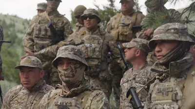 @Komendanci Centralnej Komendy USA: Dzisiaj, CENTCOM zakończyło największe w swojej historii ćwiczenie treningowe z krajami południowej i centralnej Azji. W ćwiczeniach wzięło udział więcej niż 350 wojskowych z 10 krajów oraz 10 jednostek Narodowej Guardii USA. Trwało to dwadzieścia cztery godziny.