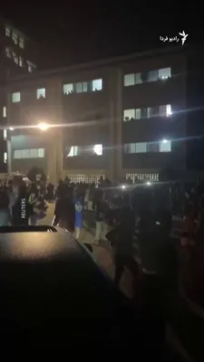@RadioFarda‌|‌راديو فردا: پس از اعلام خبر توافق اولیه آمریکا و ایران در شامگاه یک‌شنبه ۲۴ خرداد آوارگان لبنانی در پناهگاهی واقع در منطقه برج رحال واقع در جنوب لبنان به رقص و پایکوبی پرداختند.

در جریان تنش‌های نظامی و سیاسی در