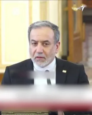@RadioFarda‌|‌راديو فردا: وزیر خارجه ایران روز سه‌شنبه ۲۶ خرداد گفت که از صبح دیروز جنگ رسماً در تمام جبهه‌ها تمام شده و روز جمعه دور جدید مذاکرات ایران و آمریکا در سوئیس آغاز می‌شود.

عباس عراقچی که در جمع کاردارها و سفرای خا