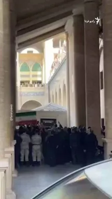 @RadioFarda‌|‌راديو فردا: بیش از چهار ماه پس از آغاز حملات آمریکا به ایران که در نخستین روز به کشته‌شدن علی خامنه‌ای رهبر پیشین جمهوری اسلامی و گروهی از همراهان و اعضای خانواده‌اش منجر شد، مقام‌های حکومت برنامه‌های ویژۀ تشییع 