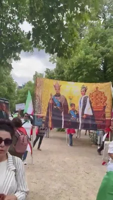 @RadioFarda‌|‌راديو فردا: 🔸Iranians in various cities around the world gathered on Saturday, July 4, in response to the call by Prince Reza Pahlavi in front of U.S. embassies and consulates to protest the agreement between th