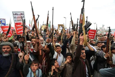 @Visegrád 24: BREAKING:

Yemen’s Iran-backed Houthis have declared a naval blockade against Saudi Arabia, effective immediately

The Houthis said the blockade was in response to Saudi Arabia’s continued “unjust and