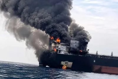 @✡︎𝐋𝐢𝐯𝐞𝐈𝐫𝐚𝐧𝐍𝐞𝐰𝐬🇮🇷🇮🇱: 🚨🇺🇦🦀🇷🇺
تصاویر منتشرشده از هدف قرار گرفتن کشتی منتسب به رژیم اشغالگر جمهوری اسلامی در دریای کاسپین

تصاویری منتشر شده که گفته می‌شود کشتی «IRGC» متعلق به رژیم اشغالگر جمهوری اسلامی را پس از هدف ق