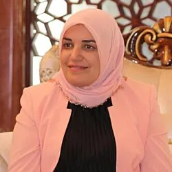@Shin: $140 billion & 200+ trillion Dinars missing, and this lady is facing the investigation.

Yes you read it correctly, ONE HUNDRED FORTY BILLION, AGAIN, BILLION DOLLARS. 

Taif Sami Mohammed is repeatedl