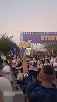 @Masih Alinejad: Six months ago, I filmed women running freely in the New York Marathon and dreamed of seeing this in Iran. Today, that dream is coming true. One day, a free Iran will too.

Four years ago, Mahsa Jina 