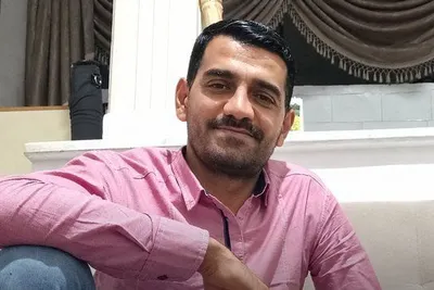 @✡︎𝐋𝐢𝐯𝐞𝐈𝐫𝐚𝐧𝐍𝐞𝐰𝐬🇮🇷🇮🇱: 🚨🦀  
**Serious Alert/The Terrorist Regime of the Islamic Republic on the Verge of Executing Omid Goodarzvand Chaginy, One of the Detainees of the Lion and Sun Revolution**

The death sentence for Om