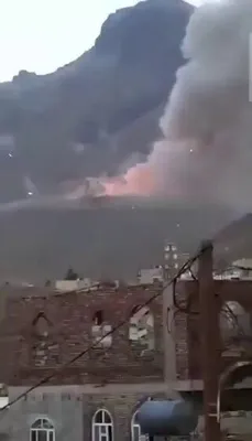 Heavy Saudi campaigns against Houthi positions in Sanaa Saudi Arabian fighter jets carried out heavy attacks against the military headquarters of the Iranian Islamic Republic's Houthi…
